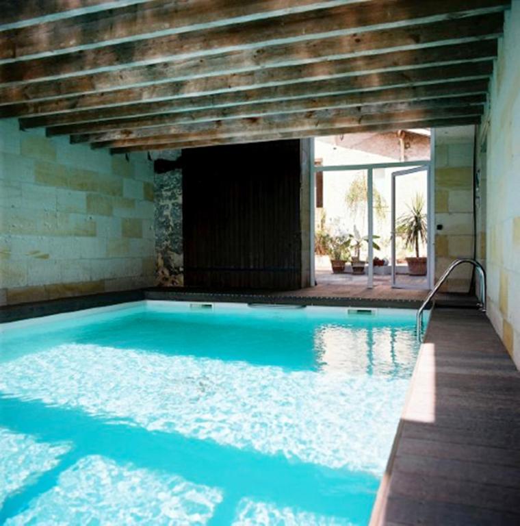 Maison D'Hotes L'Arbre Rouge Genissac Exterior photo